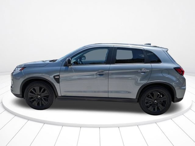 Used 2025 Mitsubishi Outlander Sport LE AWD/4WD image 7