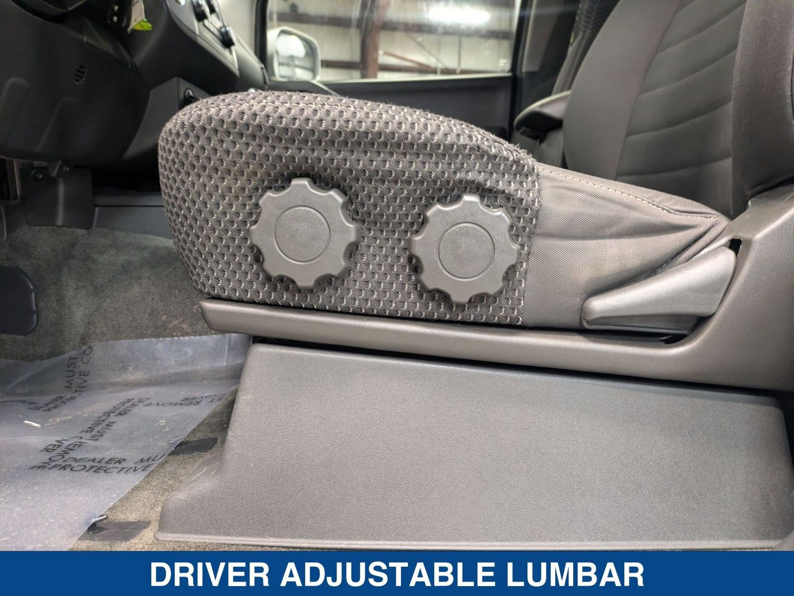 Used 2018 Nissan Frontier PRO-4X image 25