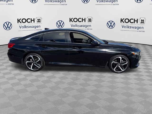 Used 2022 Honda Accord Sport image 9