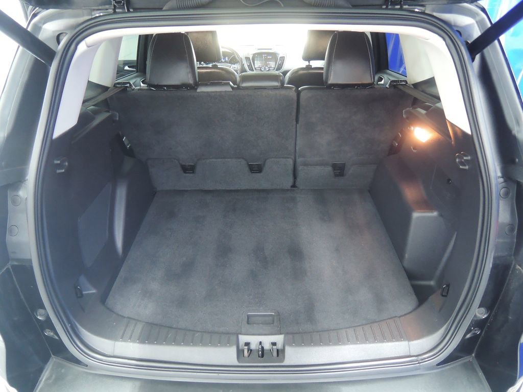 Used 2017 Ford Escape Titanium FWD image 31
