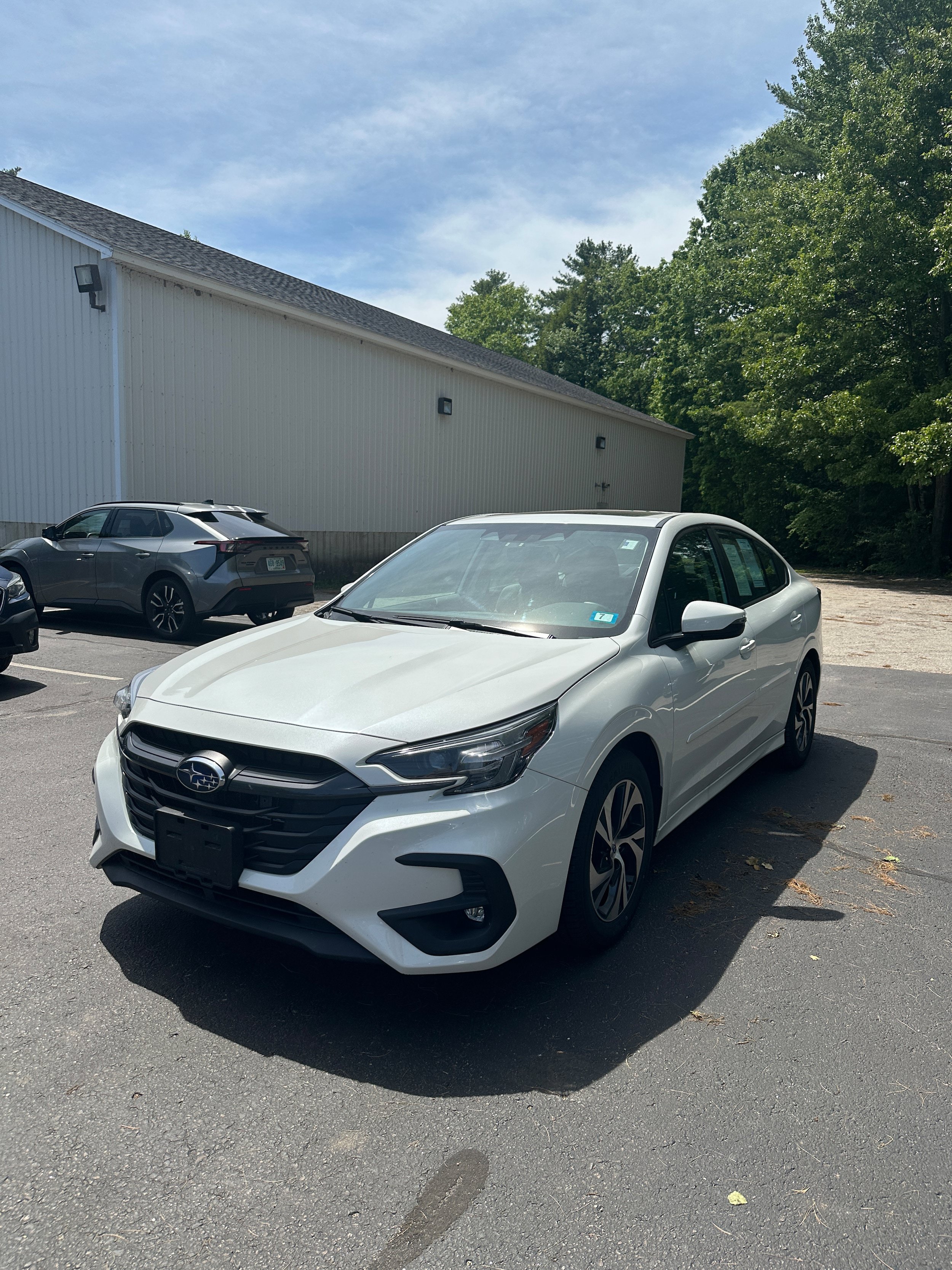 Used 2024 Subaru Legacy Premium AWD/4WD image 1
