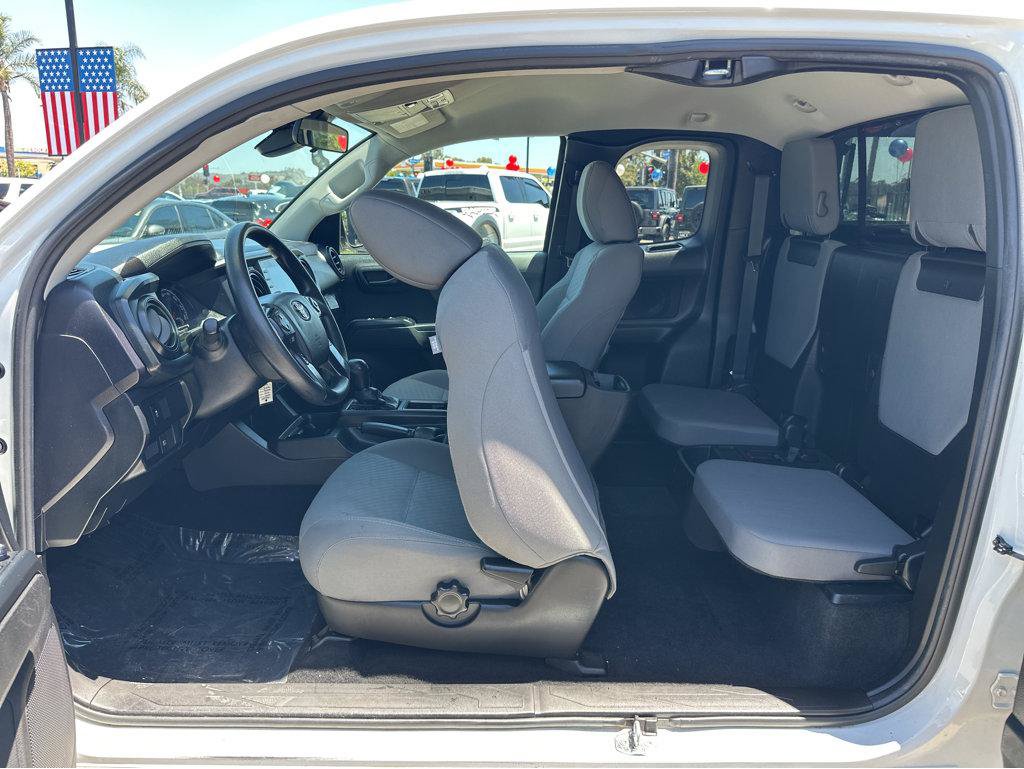 Used 2021 Toyota Tacoma SR AWD/4WD image 10