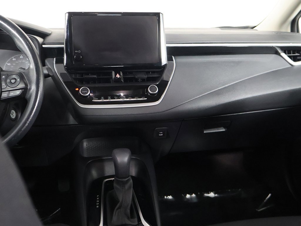 Used 2024 Toyota Corolla LE image 33