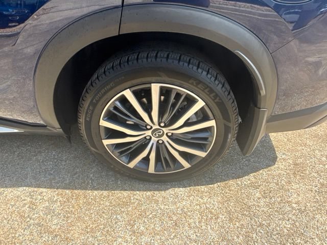 Used 2022 INFINITI QX60 Sensory w/ Cargo Package AWD/4WD image 8