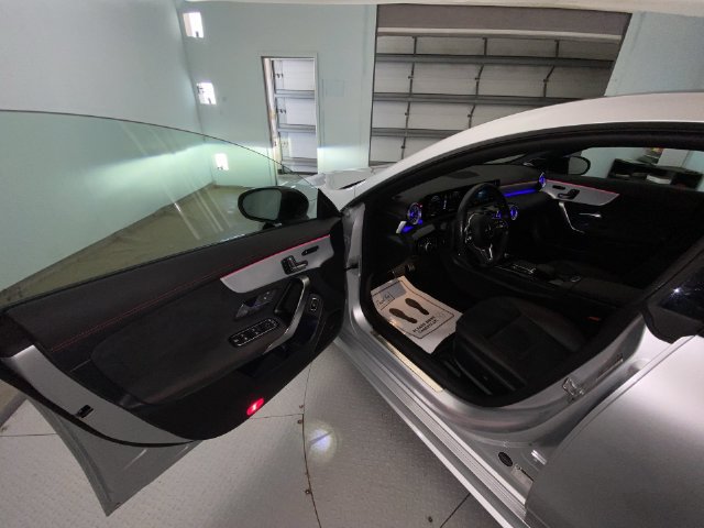 Used 2023 Mercedes-Benz CLA 250 4MATIC image 11