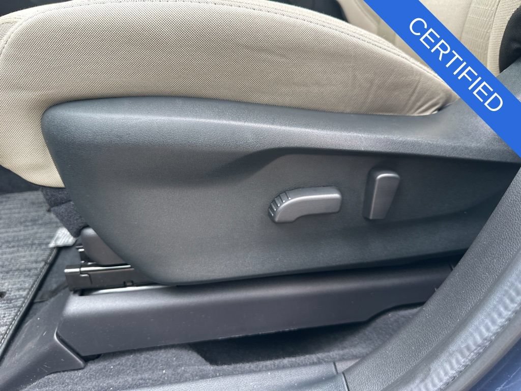 Certified 2025 Subaru Ascent Premium AWD/4WD image 12