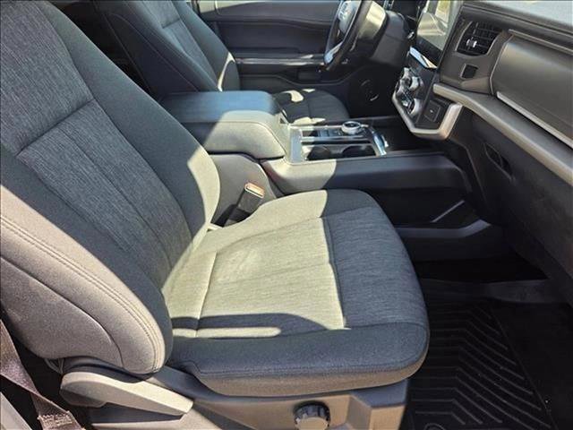Used 2022 Ford Expedition XLT image 20