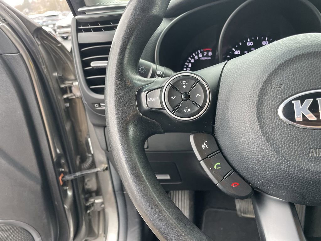 Used 2018 Kia Soul FWD image 14