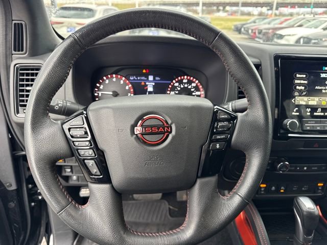 Used 2022 Nissan Frontier Pro-X image 16