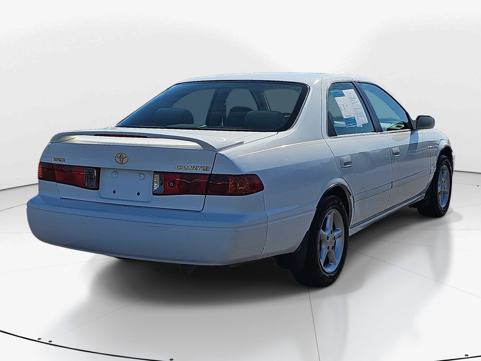 Used 2000 Toyota Camry LE FWD image 6