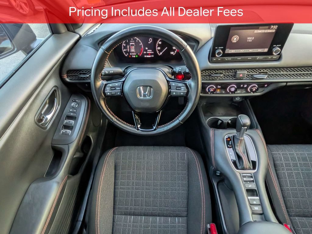 Used 2025 Honda HR-V Sport image 16