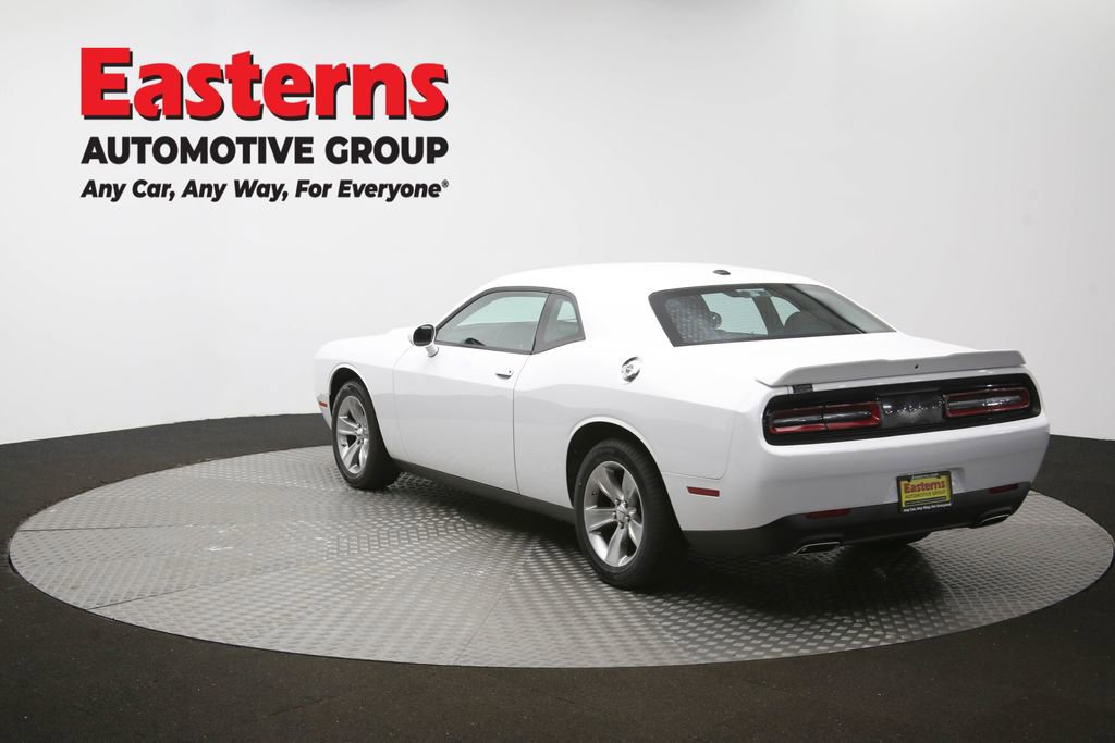 Used 2022 Dodge Challenger SXT image 62