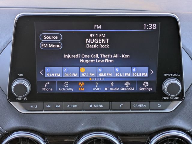 Used 2024 Nissan Altima 2.5 SV image 16