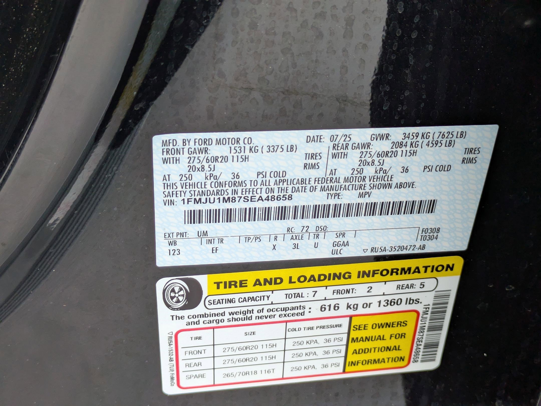 Used 2025 Ford Expedition Platinum image 35