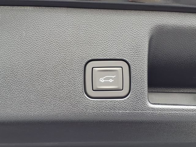 New 2026 Chevrolet Equinox EV RS w/ Active Safety Package 3 AWD/4WD image 5
