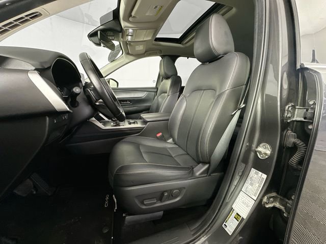 Used 2024 MAZDA CX-90 3.3 Turbo w/ Preferred Plus image 4