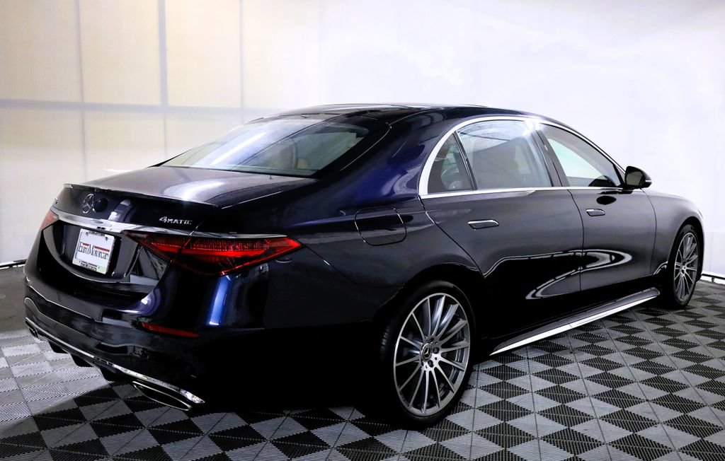 Used 2022 Mercedes-Benz S 580 4MATIC Sedan image 6