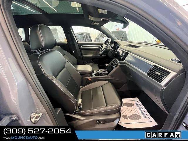 Used 2021 Volkswagen Atlas Cross Sport SEL R-Line w/ Luggage Net & Mats Package image 5