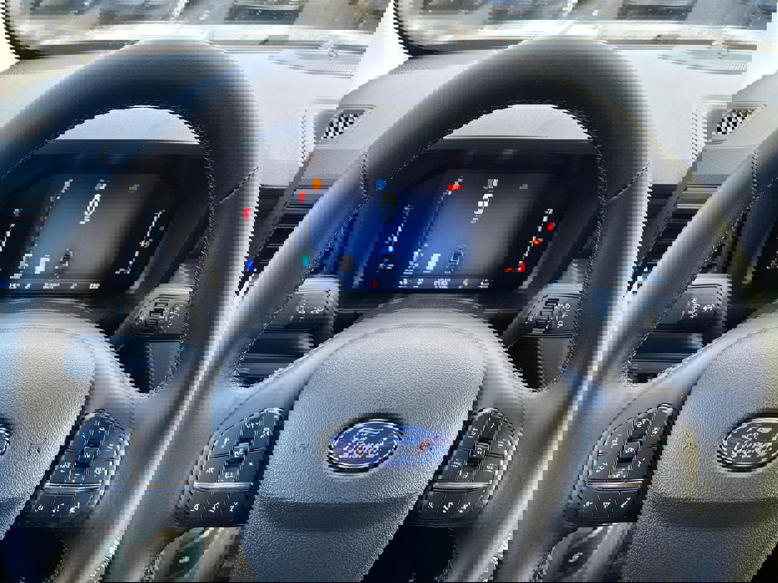 New 2026 Ford Maverick Lariat w/ Black Appearance Package image 17