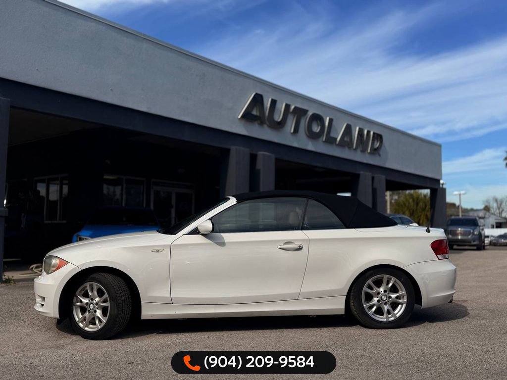 Used 2008 BMW 128i Convertible image 4