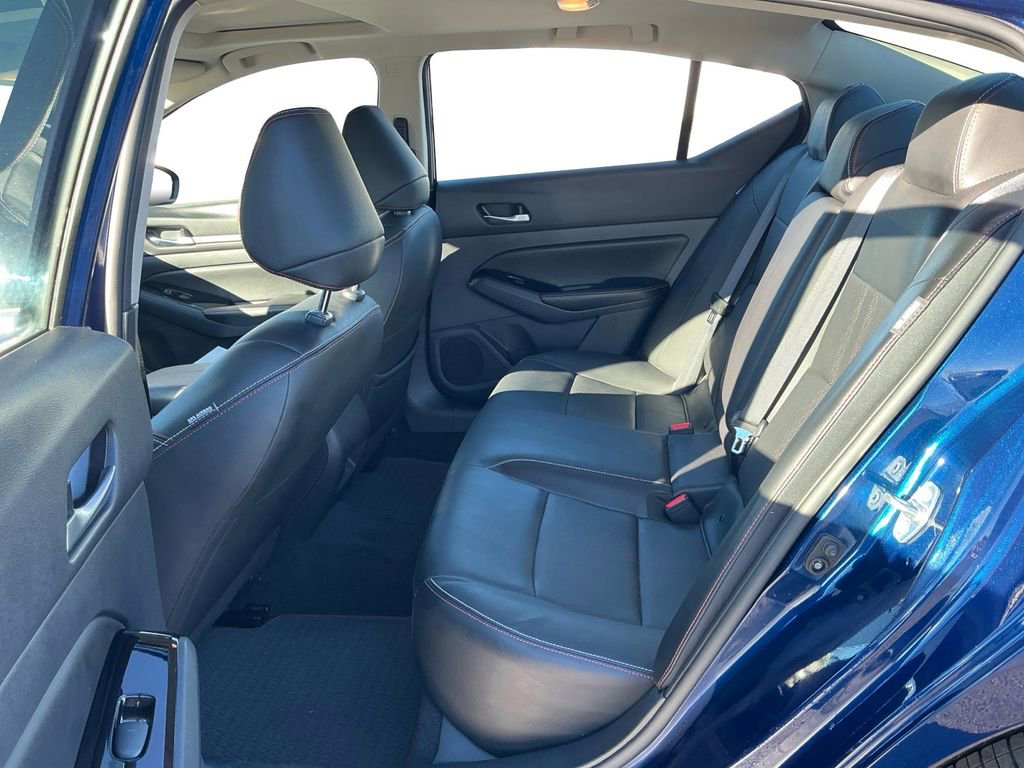 Used 2024 Nissan Altima 2.5 SR w/ SR Premium Package image 21