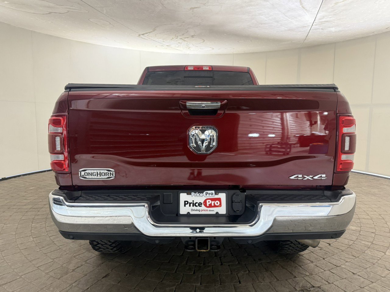Used 2019 RAM 3500 Limited image 7