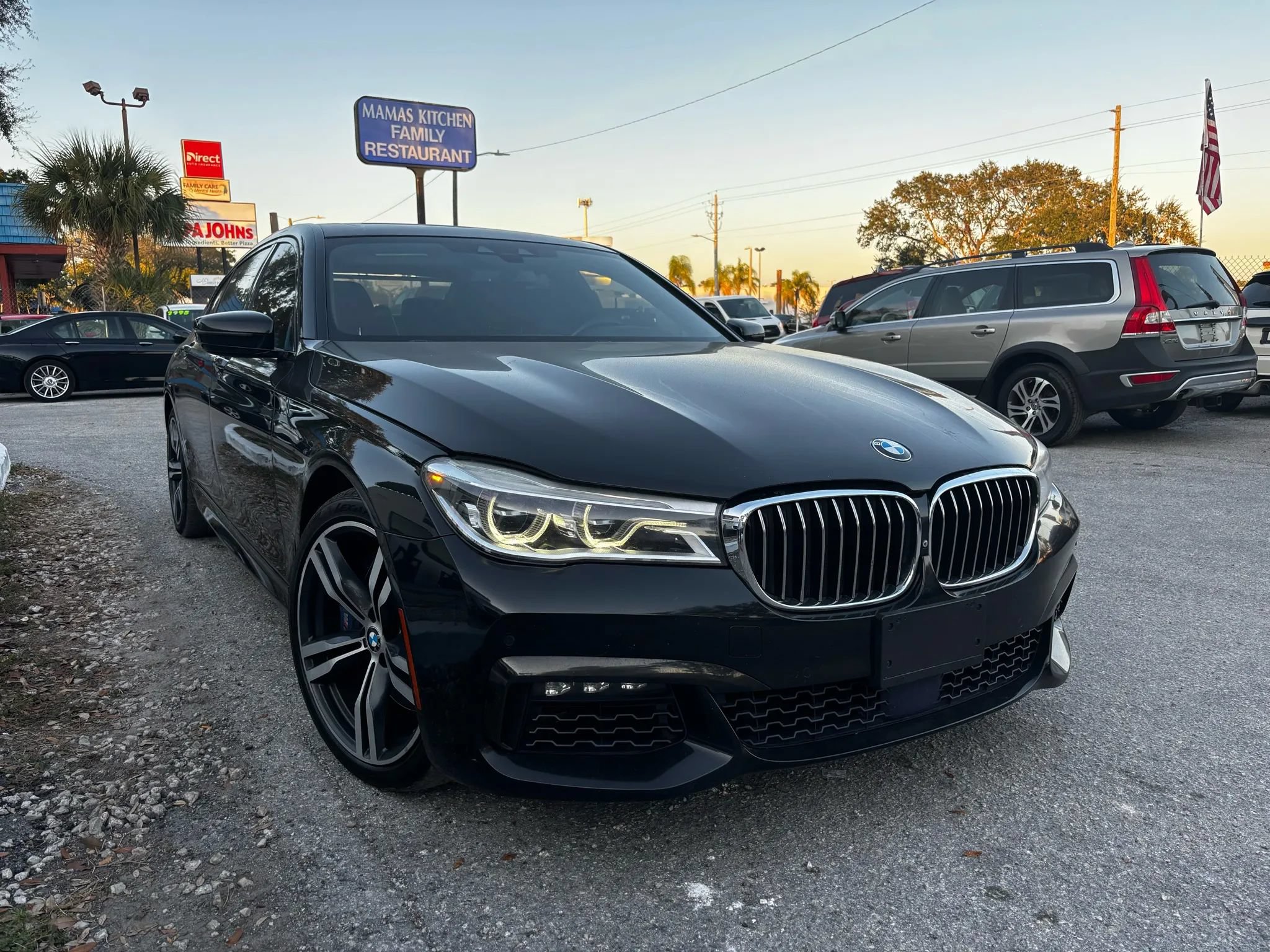 Used 2017 BMW 750i RWD image 10