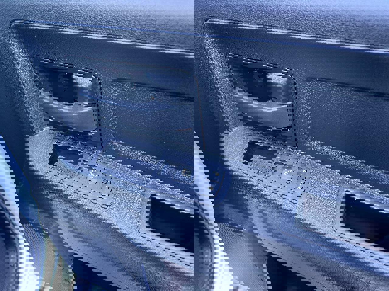 Used 2024 RAM 2500 Tradesman w/ Chrome Appearance Group image 29