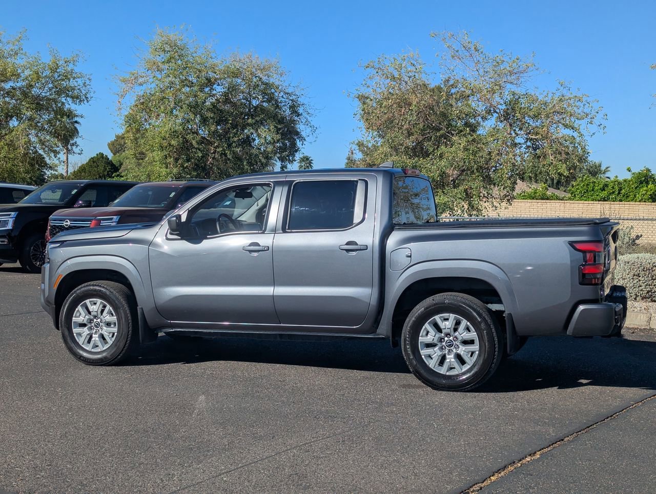 Certified 2022 Nissan Frontier SV w/ Technology Package image 5