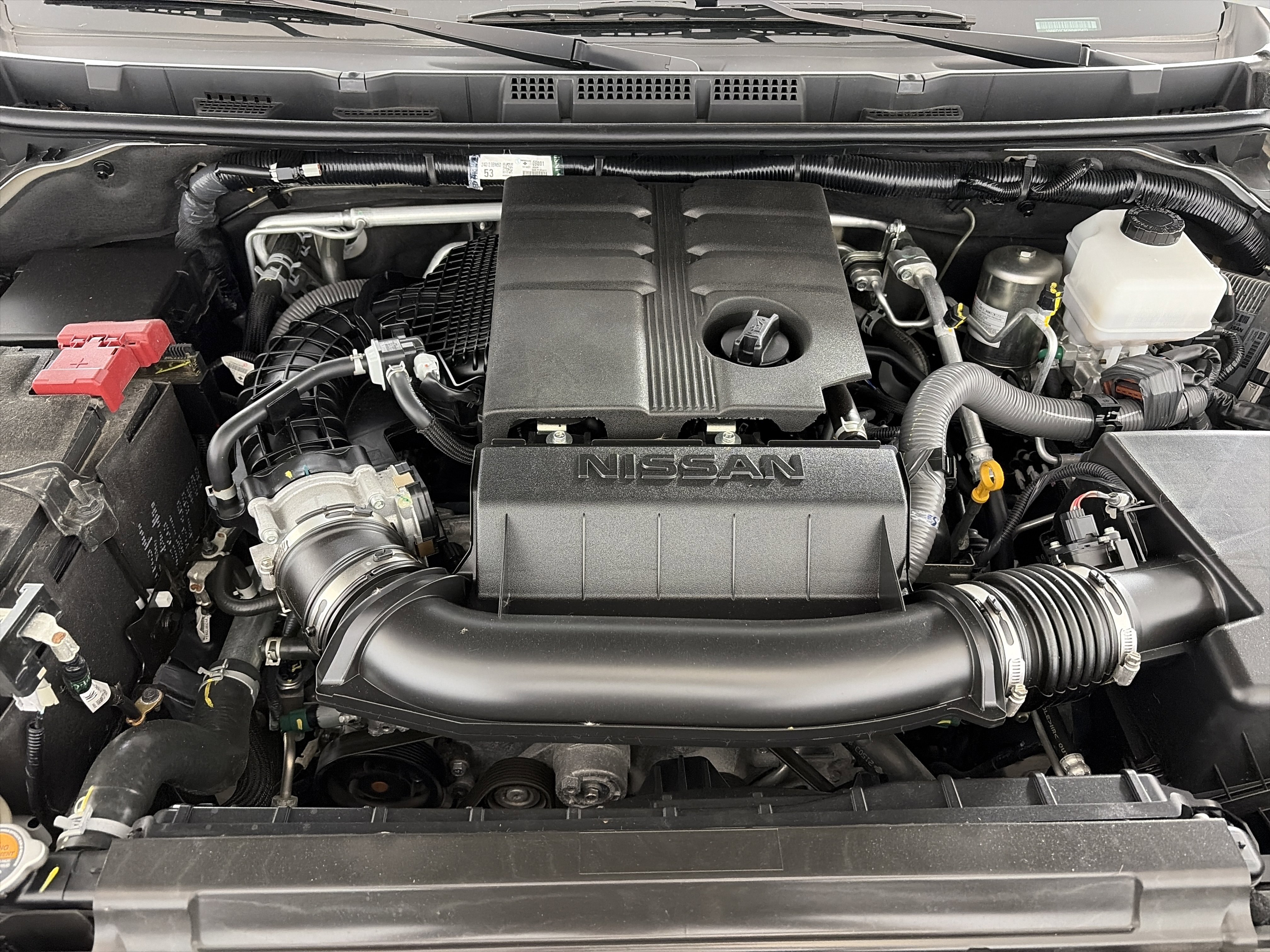 Used 2024 Nissan Frontier SV w/ Technology Package image 9