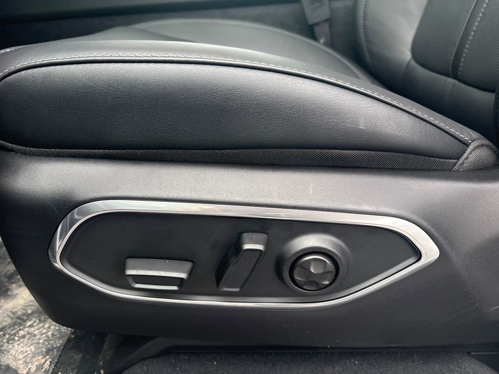 New 2026 Jeep Grand Wagoneer L Limited image 19