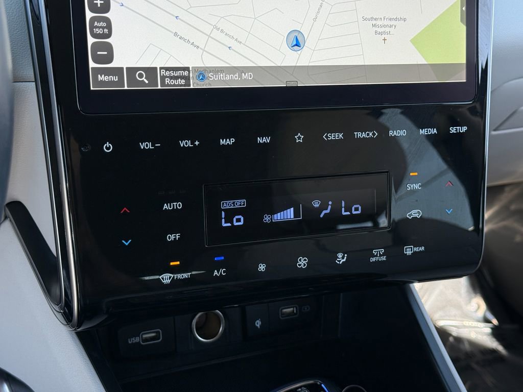 Used 2023 Hyundai Tucson Limited image 25