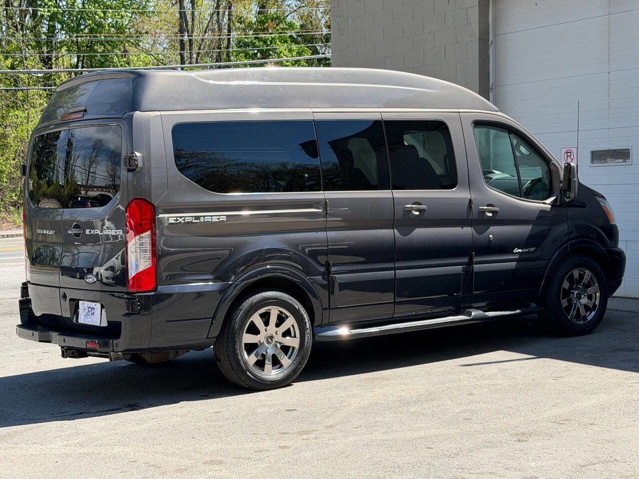 Used 2015 Ford Transit 150 130 Low Roof w/ Exterior Upgrade Package RWD image 7