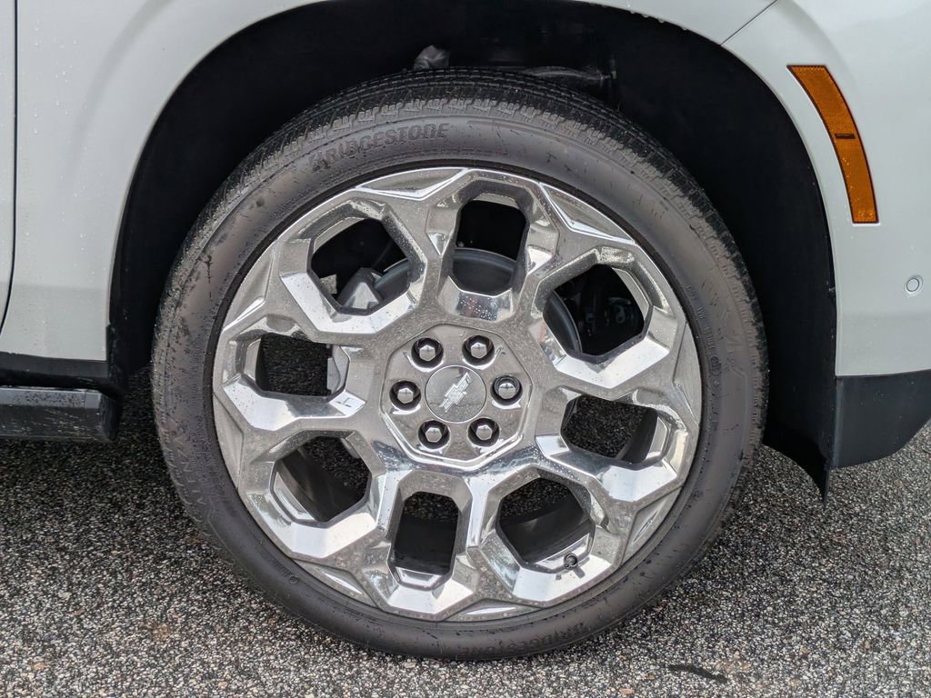 New 2025 Chevrolet Tahoe High Country image 12