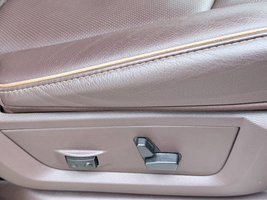Used 2018 RAM 1500 Laramie Longhorn RWD image 25