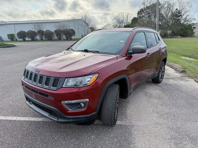Used 2021 Jeep Compass Latitude w/ Driver Assistance Group AWD/4WD image 9