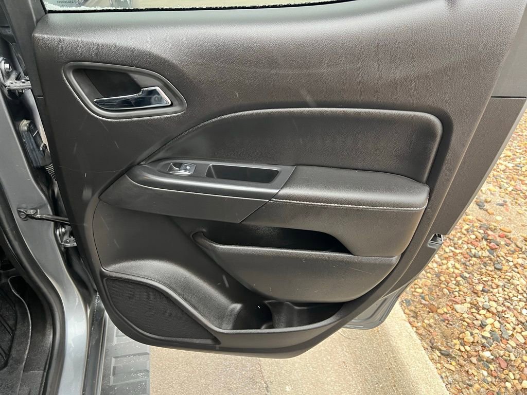 Used 2018 GMC Canyon SLT w/ Driver Alert Package image 21