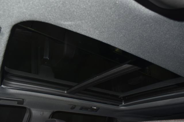 Used 2024 Chevrolet Suburban RST image 14