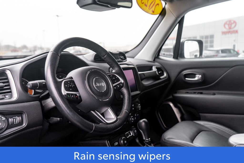 Used 2023 Jeep Renegade Limited image 18