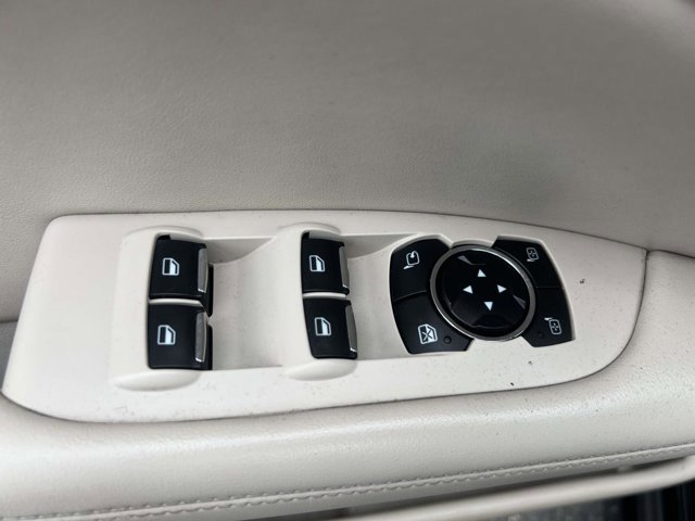 Used 2020 Lincoln MKZ w/ Convenience Package FWD image 16