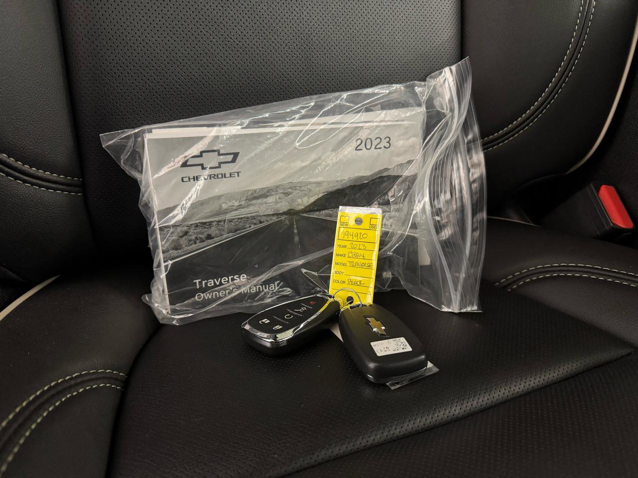 Used 2023 Chevrolet Traverse Premier w/ LPO, Floor Liner Package AWD/4WD image 48