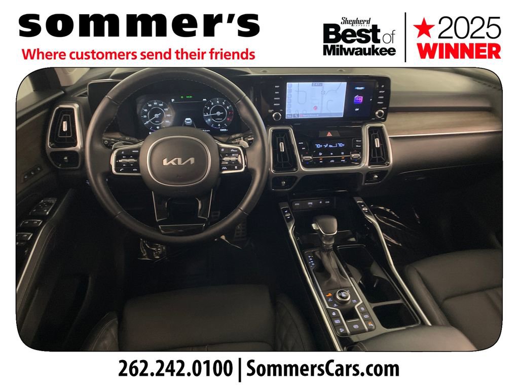 Used 2023 Kia Sorento SX Prestige image 12