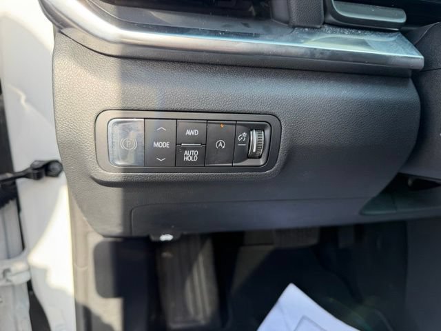 Certified 2025 GMC Terrain Elevation AWD/4WD image 16