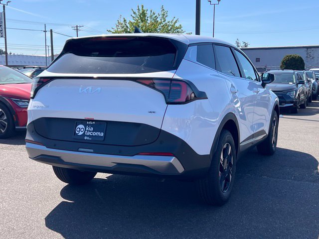 New 2026 Kia Sportage LX w/ LX Convenience Package AWD/4WD image 9