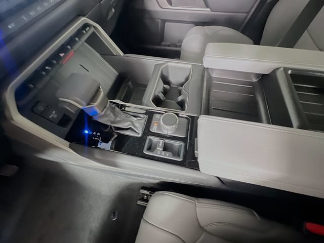 New 2026 Toyota Tundra Limited AWD/4WD image 21