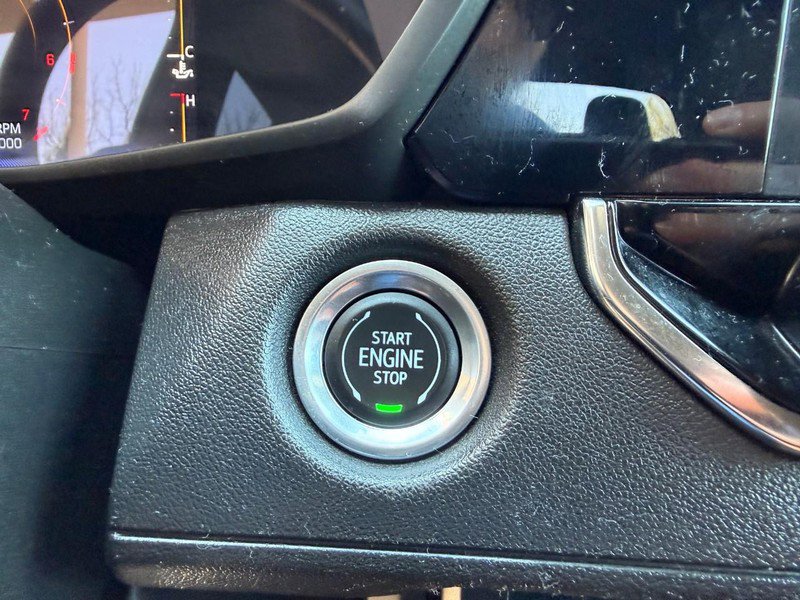 Used 2023 Chevrolet Colorado W/T RWD image 23