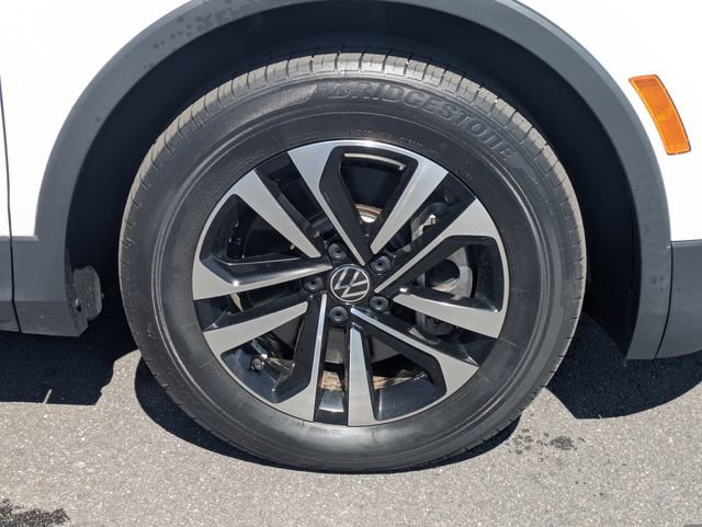 Used 2023 Volkswagen Tiguan S FWD image 11