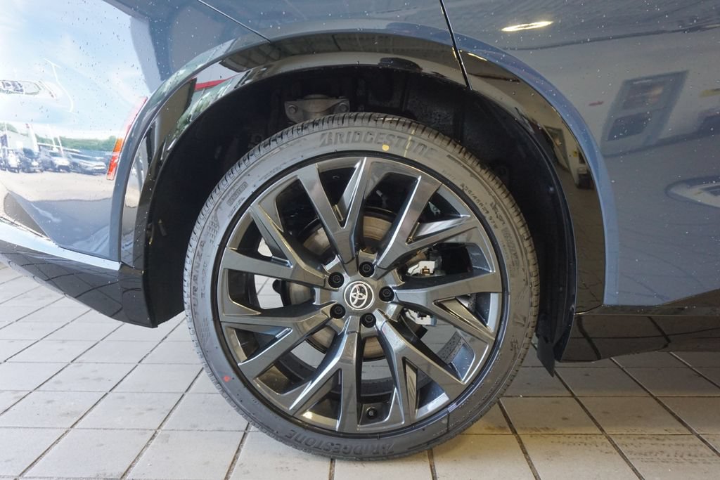 New 2026 Toyota Crown Signia w/ Advanced Technology Package AWD/4WD image 36