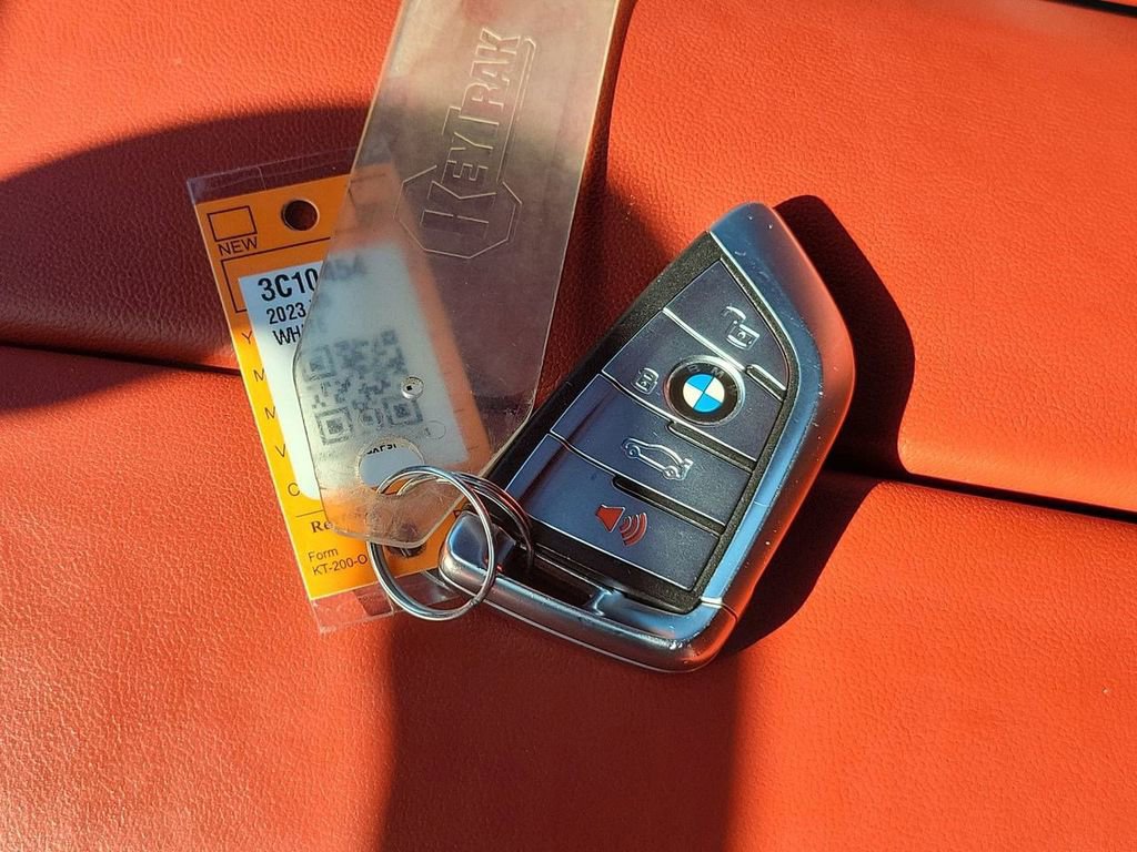 Used 2023 BMW X5 M w/ Competition Package image 38