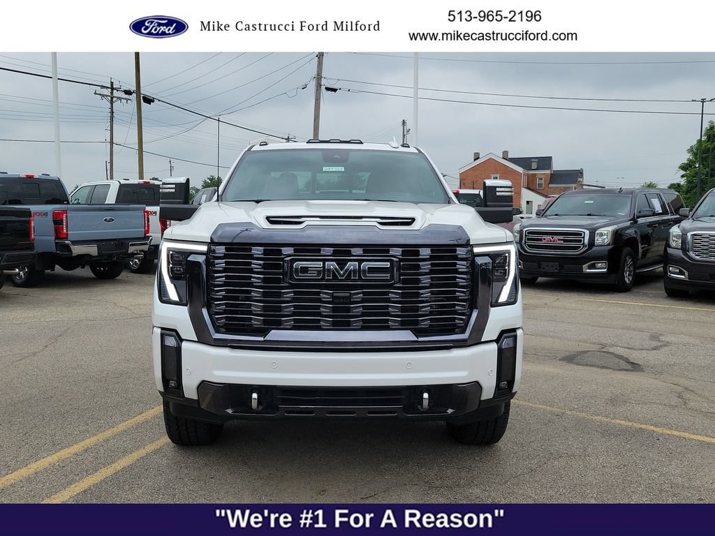 Used 2024 GMC Sierra 2500 Denali Ultimate AWD/4WD image 8